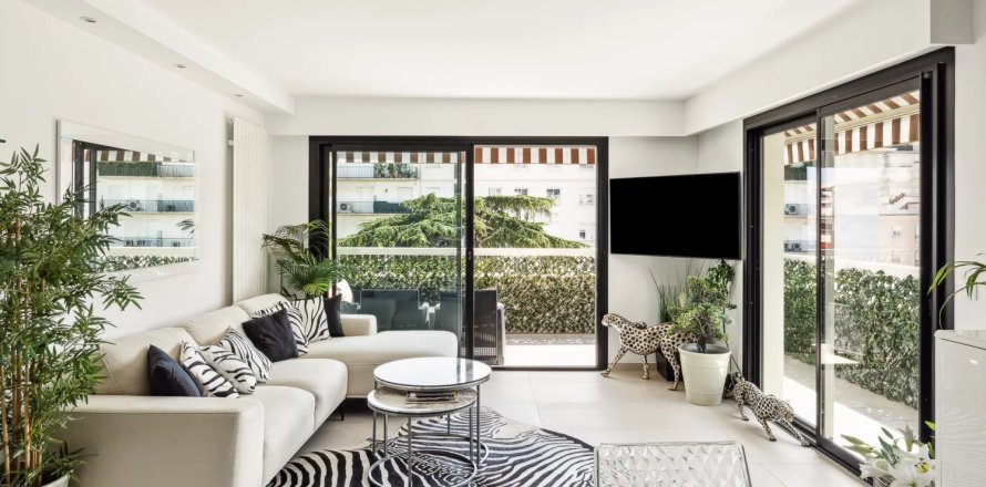 2 chambres Appartement à Cannes, France No. 68042