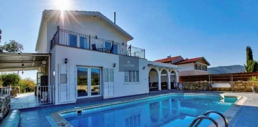 5 chambres Villa à Limassol, Cyprus No. 84422