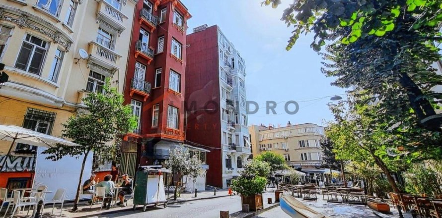 Квартира с 12 спальнями в Бейоглу, Турция №115729