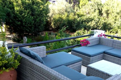 8 rooms House in Nea Makri, Greece No. 56921 3