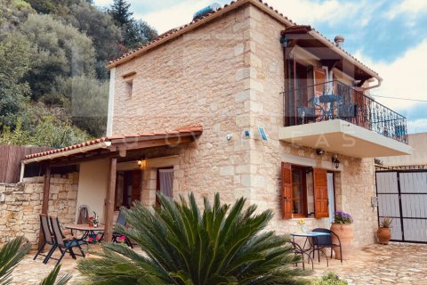 2 bedrooms House in Crete, Greece No. 104698 3