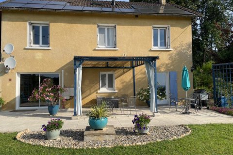 5 bedrooms House in Dordogne, France No. 71505 3