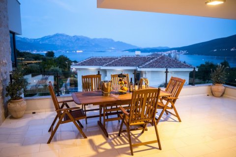 4 chambres House à Herceg Novi, Montenegro No. 104803 4