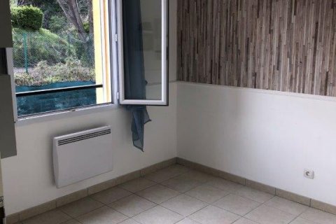 6 bedrooms Villa in Bouyon, France No. 69424 19