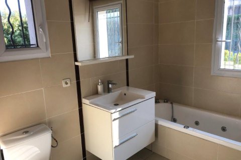 6 bedrooms Villa in Bouyon, France No. 69424 18