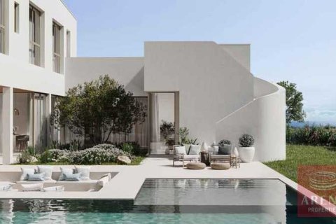 4 bedrooms Villa in Pervolia, Cyprus No. 79878 3