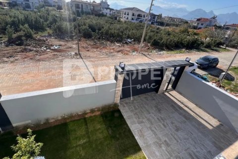 7 rooms Villa in Binh Thuy, Vietnam No. 12707 23