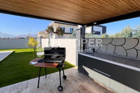 7 rooms Villa in Binh Thuy, Vietnam No. 12707 14