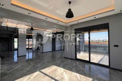 7 rooms Villa in Binh Thuy, Vietnam No. 12707 6