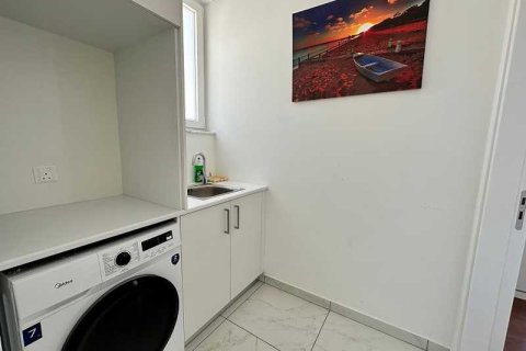 3 bedrooms House in Larnaca, Cyprus No. 101165 7