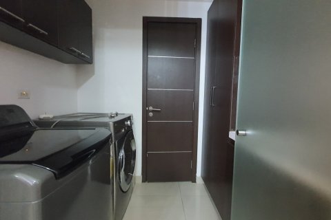 3 dormitorios Apartment en Panamá, Panama No. 129133 12