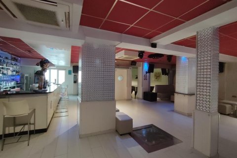 170m² Commercial property in Hai Xuan, Vietnam No. 83822 3