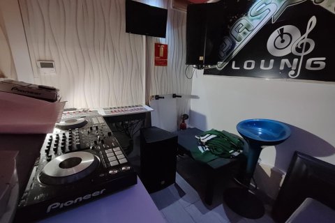 170m² Commercial property in Hai Xuan, Vietnam No. 83822 8