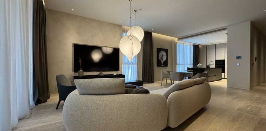 3 bedrooms Apartment in Nicosia, Cyprus No. 78394