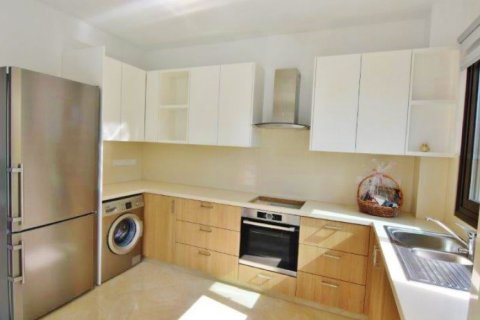 3 bedrooms Villa in Paphos, Cyprus No. 106263 2