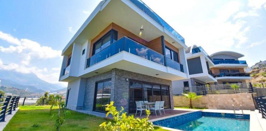 5 rooms Villa in Kargicak, Turkey No. 92591