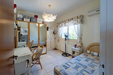 4 bedrooms House in Pervolia, Cyprus No. 31789 16