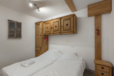 5 bedrooms Apartment in Les Belleville, France No. 99521 15