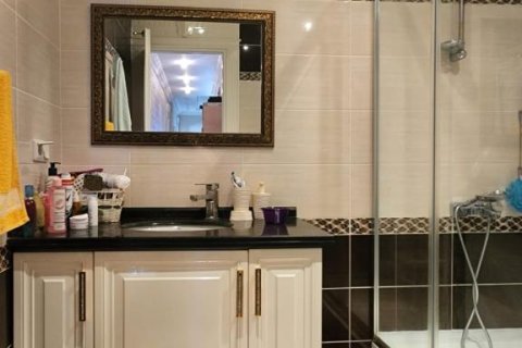 4 rooms Appartement à Tri Phuong, Vietnam No. 21278 11