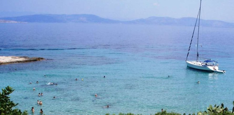 Land in Attica, Greece No. 24708