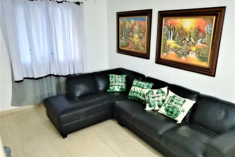 3 bedrooms House in Juan Demostenes Arosemena, Panama No. 129276 2