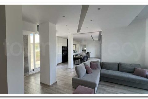 4 bedrooms House in Palodeia, Cyprus No. 101751 10