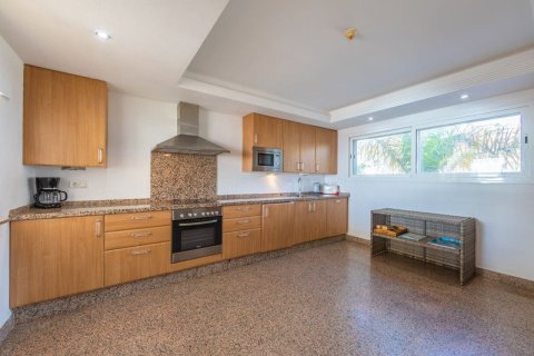 3 bedrooms Penthouse in Dinh An, Vietnam No. 83954 27