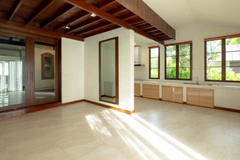 4 bedrooms House in Chiang Mai, Thailand No. 98254 7