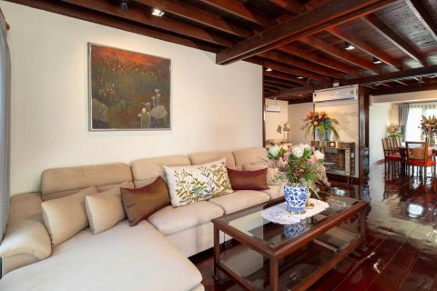 4 bedrooms House in Chiang Mai, Thailand No. 98254 5