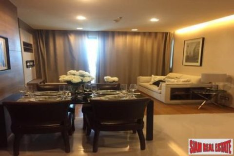 2 bedrooms Apartment in Bangkok, Thailand No. 96798 2