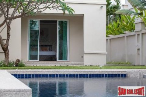 3 bedrooms Villa in Pattaya, Thailand No. 96499 2