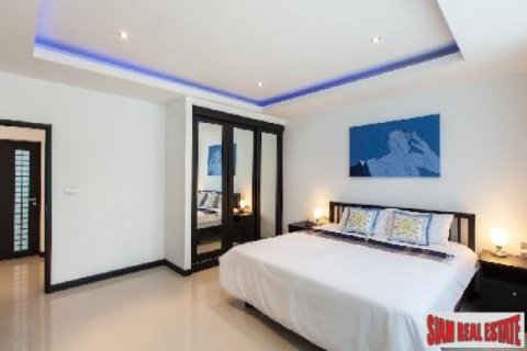 3 bedrooms Villa in Pattaya, Thailand No. 96499 6