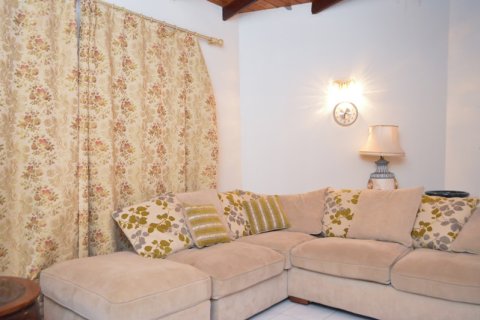 7 bedrooms House in Lance Aux Epines, Grenada No. 113800 28