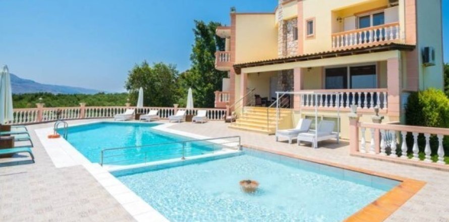 Studio Villa in Chania, Greece No. 109465