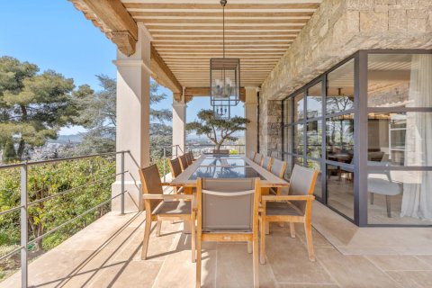 5 bedrooms Villa in Cannes, France No. 100301 8
