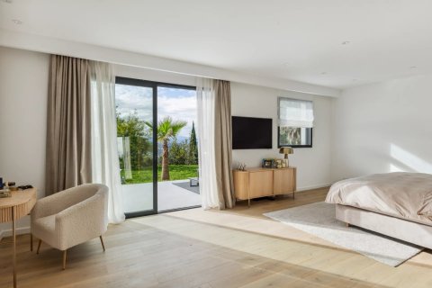 5 bedrooms Villa in Cabris, France No. 67944 6