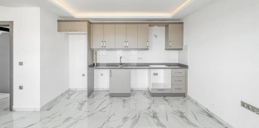4 rooms Appartement à Mahmutlar, Turkey No. 22064