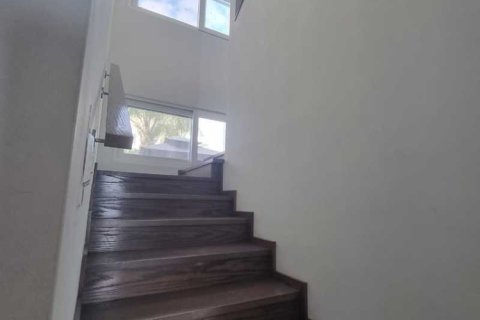 5 bedrooms House in Limassol, Cyprus No. 101100 4