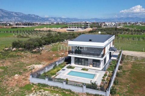 6 bedrooms Villa in Dosemealti, Turkey No. 14739