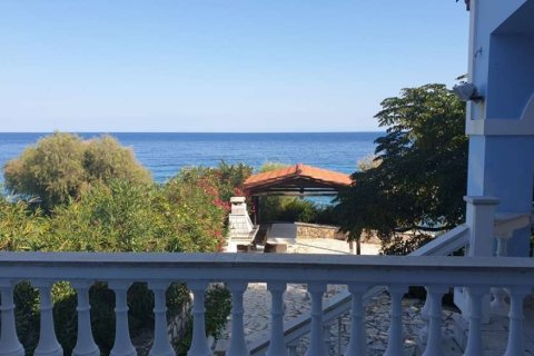 5 bedrooms Villa in Zakynthos, Greece No. 28104 15