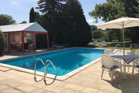 7 bedrooms House in Poullignac, France No. 69421 12