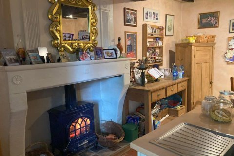 7 bedrooms House in Poullignac, France No. 69421 16