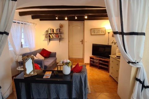 7 bedrooms House in Poullignac, France No. 69421 27