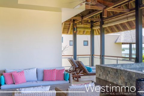 2 bedrooms Apartment in Centre de Flacq, Mauritius No. 66385 4