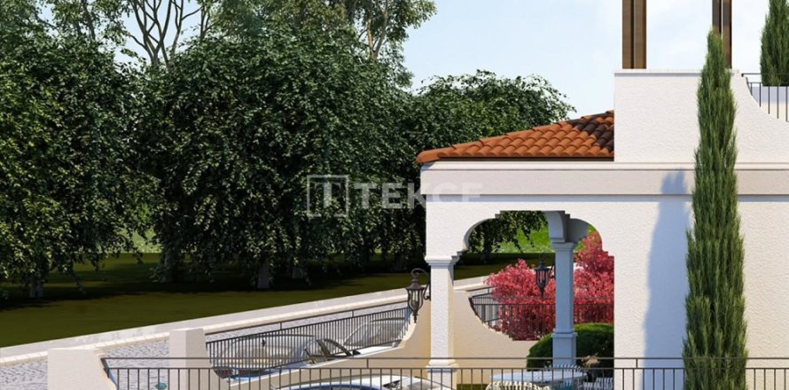 5 dormitorios Villa en Kusadasi, Turkey No. 92419