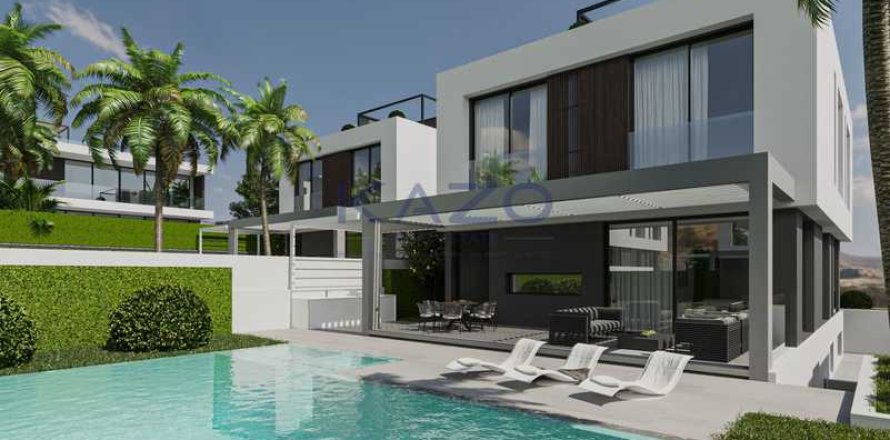 4 bedrooms Villa in Agios Tychonas, Cyprus No. 62767