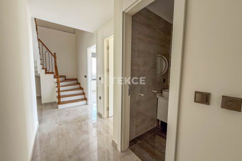 2 dormitorios Penthouse en Chau Lang, Vietnam No. 91026 19