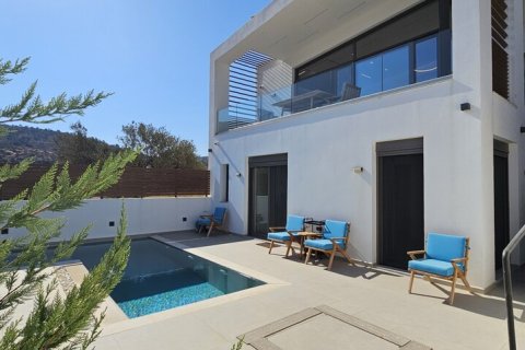 3 bedrooms Villa in Heraklion, Greece No. 107219