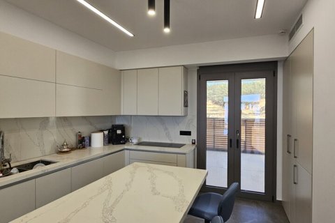 Вилла с 3 спальнями в Ираклион, Греция №107219 3