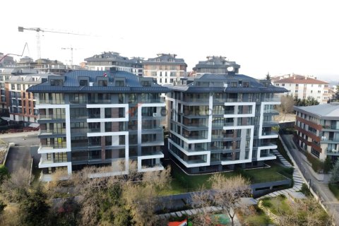5 dormitorios Apartment en Üsküdar, Turkey No. 128302